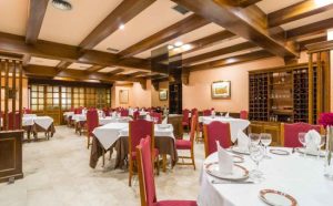 hotel-oroel-restaurante